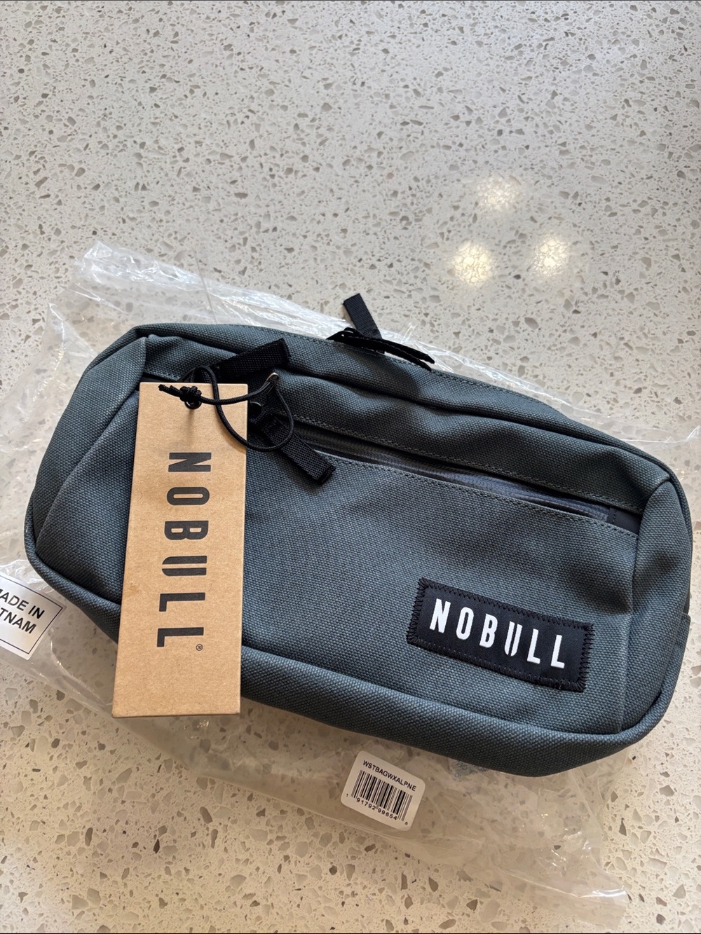 NOBULL Men's Toiletry Pouch - Charcoal Gray